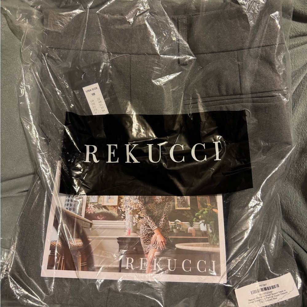 Rekucci Women's Gray Straight Leg Pants